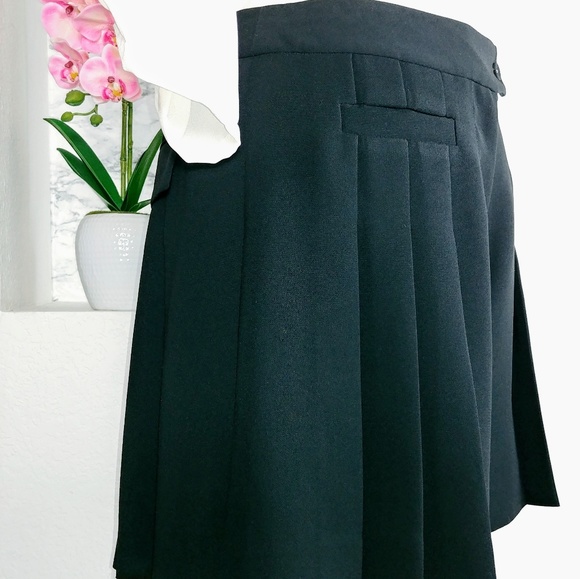 NWOT Paul & Joe Paris  Dress Shorts - Picture 3 of 8